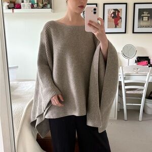 NWTs The Row ‘Romie’ Poncho Sweater - 100% cashmere
